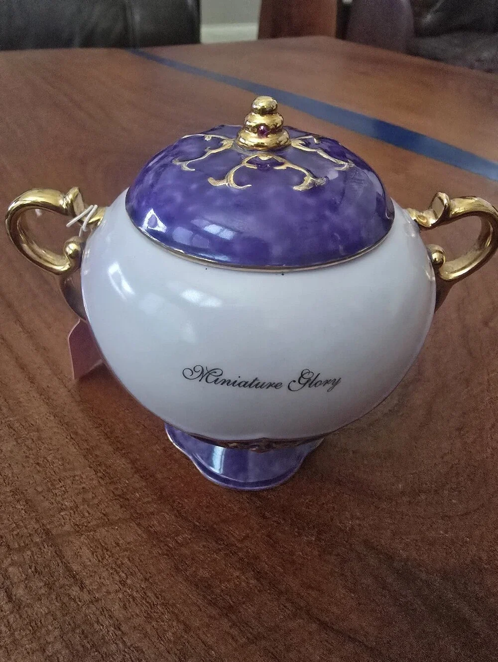 N°1532A RARE Ardleigh Elliott Nature Jeweled Treasures porcelain Music Box.2000